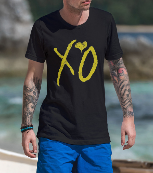 Nav Omw2 Rexdale XO Yellow Script T-Shirt