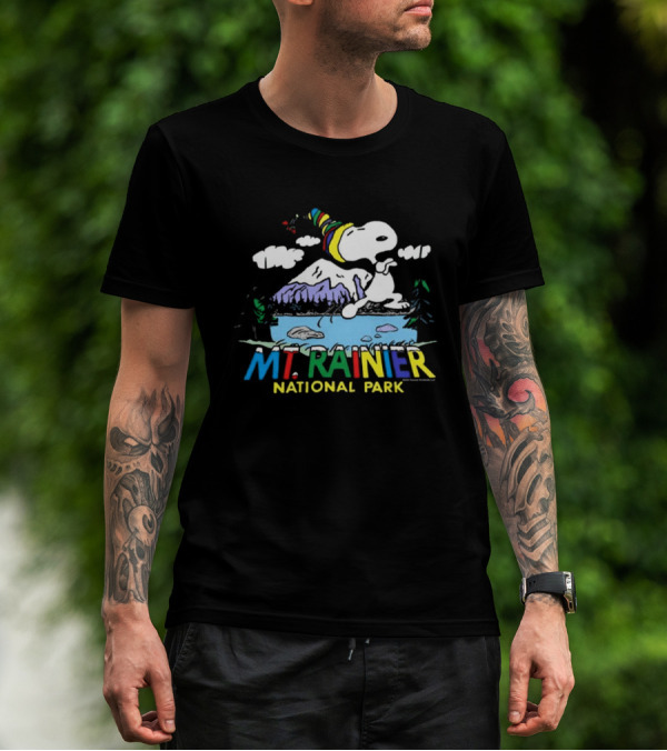 Peanuts Snoopy Mt. Rainier National Park Colorful Adventure T-Shirt