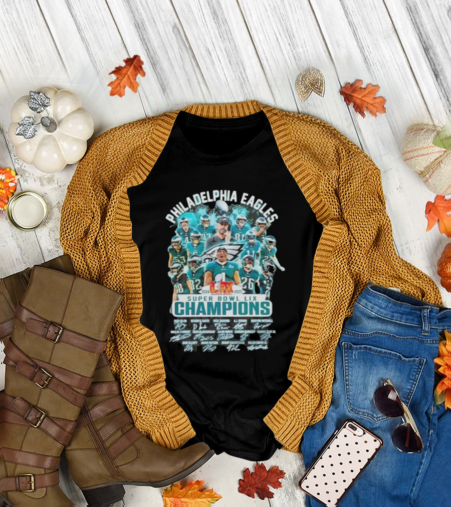 Philadelphia Eagles Super Bowl LIX Champions Signatures 2024-2025 Players T-Shirt