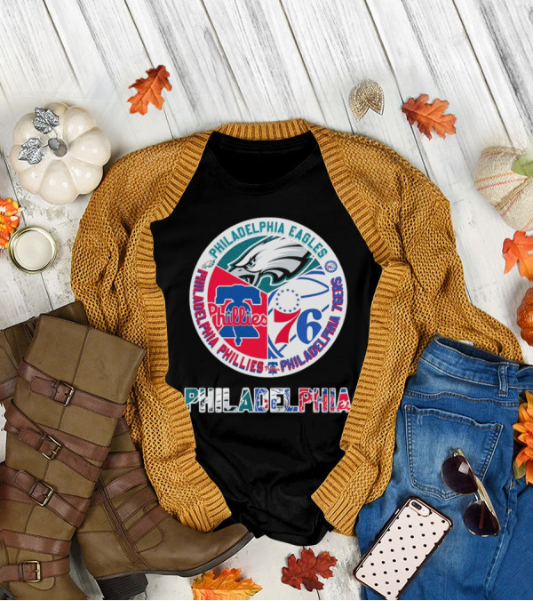 Philadelphia Eagles Phillies 76ers Circular Emblem T-Shirt