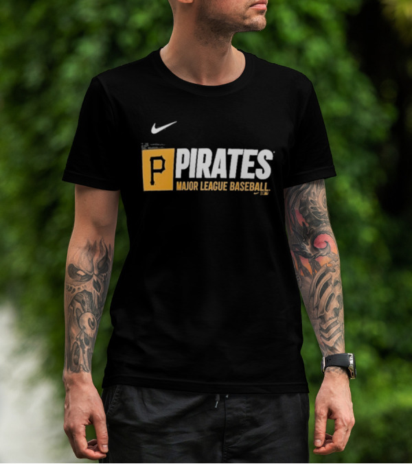 Nike Pittsburgh Pirates Major League Baseball Block T-Shirt