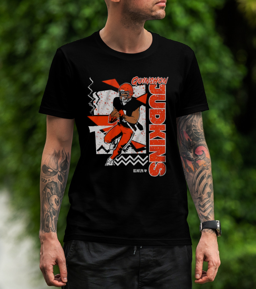 Quinshon Judkins Football 90s Style Bold Zigzag Pattern T-Shirt