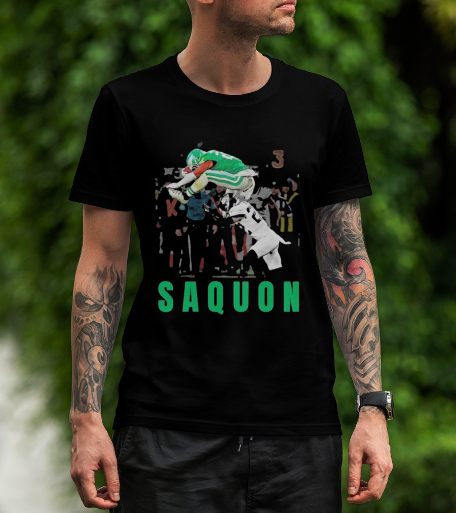Saquon Reverse Hurdle Eagles Football Action T-Shirt
