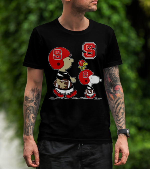 NC State Wolfpack Snoopy Football Helmet Peanuts Characters T-Shirt