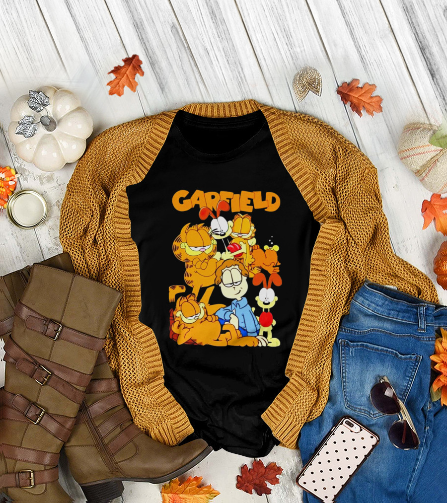 Garfield and Friends Cartoon Characters Reunion T-Shirt