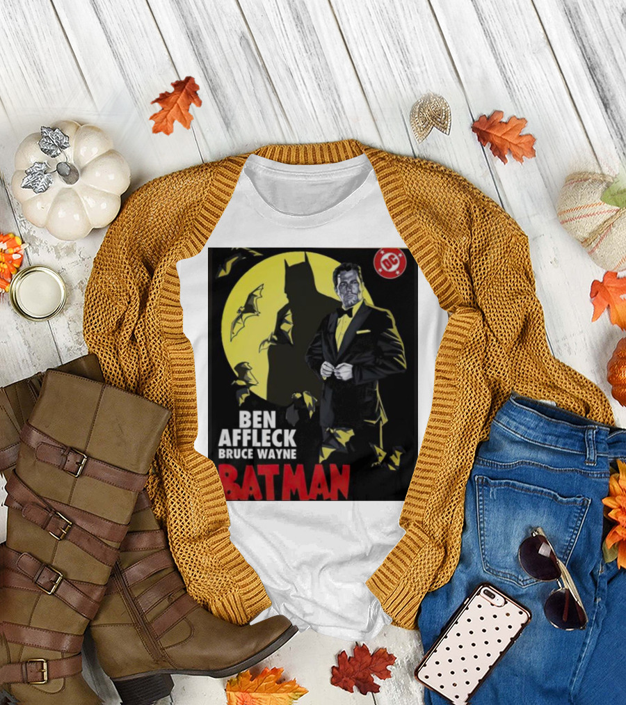 Ben Affleck Bruce Wayne Batman DC Comic Bats Moon T-Shirt