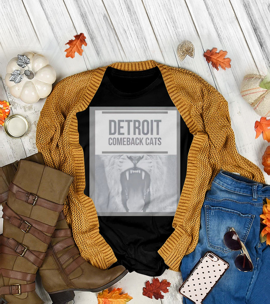 Detroit Comeback Cats Roaring Lion T-Shirt