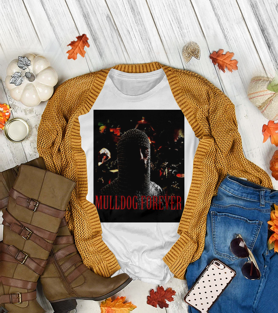 MULLDOG FOREVER Medieval Knight in Chainmail Armor Amidst Battle Scene T-Shirt