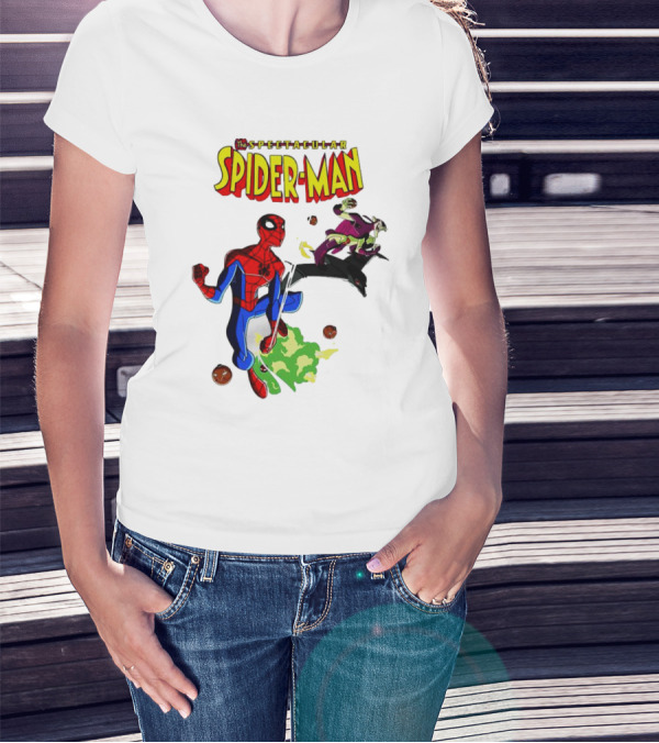 The Spectacular Spider-Man Versus Green Goblin Battle Scene T-Shirt
