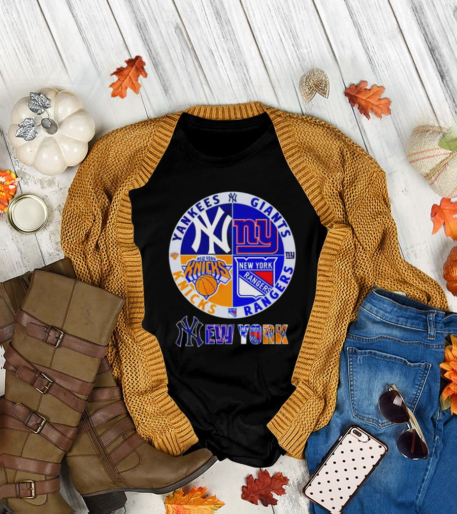 Yankees Giants Knicks Rangers New York T-Shirt