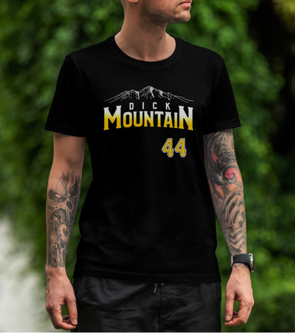 Dick Mountain 44 Vintage Sports Style With Mountain T-Shirt