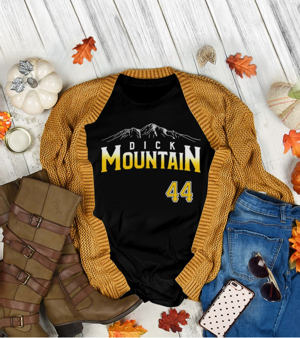 Dick Mountain 44 Vintage Sports Style With Mountain T-Shirt