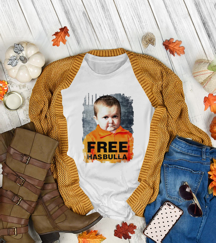 Free Hasbulla Magomedov Iconic Statement Orange Grunge Background T-Shirt