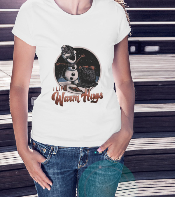 I Like Warm Hugs Alien Snowman Hugging Alien Creature T-Shirt