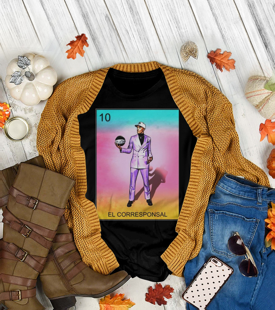 10 El Corresponsal Lotería Card Style in Lavender Suit Holding Basketball T-Shirt