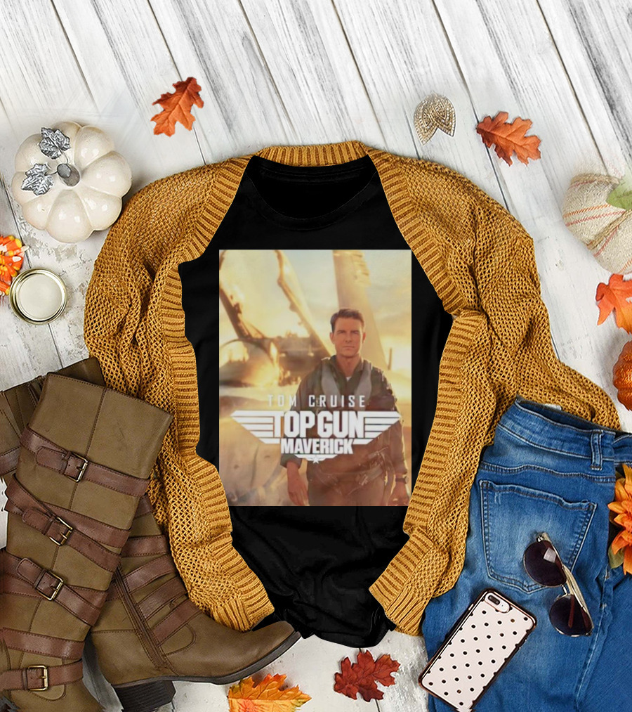Tom Cruise Top Gun Maverick Pilot Iconic Movie Scene T-Shirt