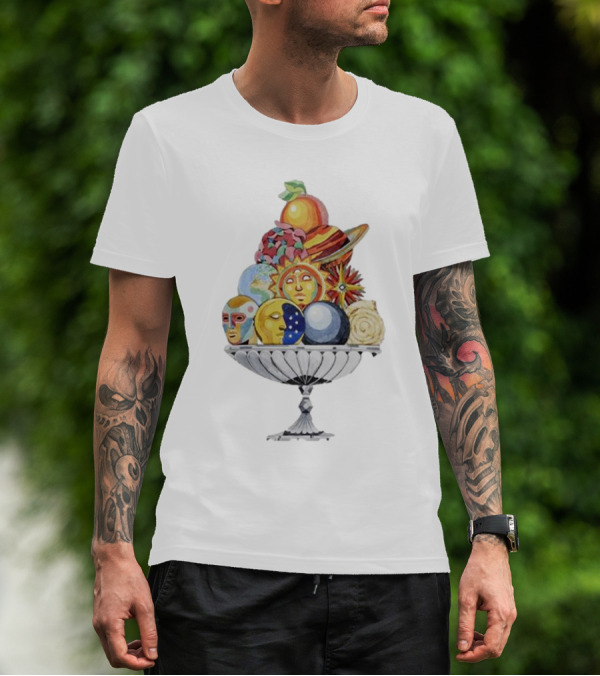 Louis Celestial Faces Pyramid Planets Fruit Bowl T-Shirt