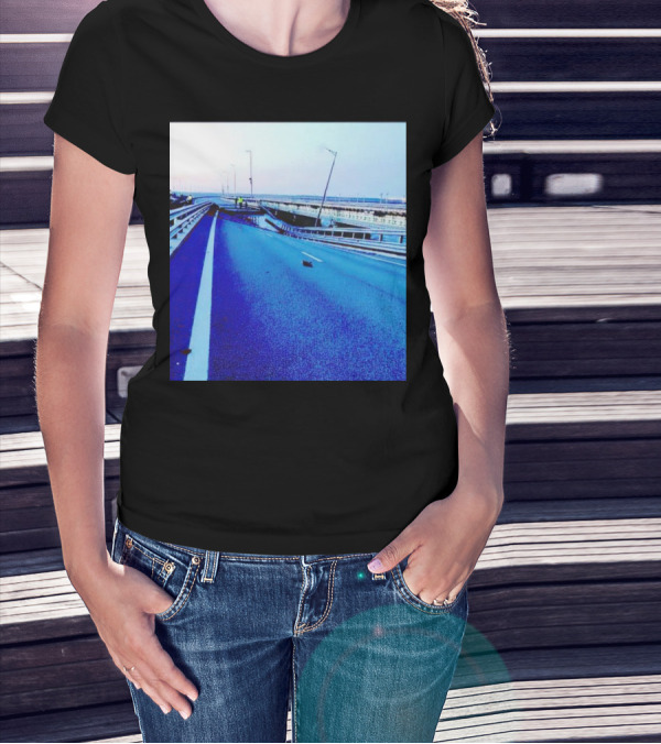 Crimean Kerch Bridge Partial Collapse Scene T-Shirt