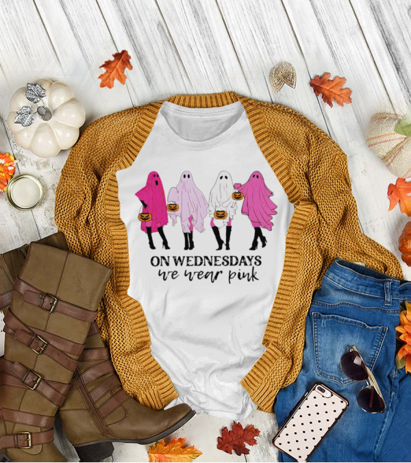 On Wednesdays We Wear Pink Ghost Costumes Halloween T-Shirt