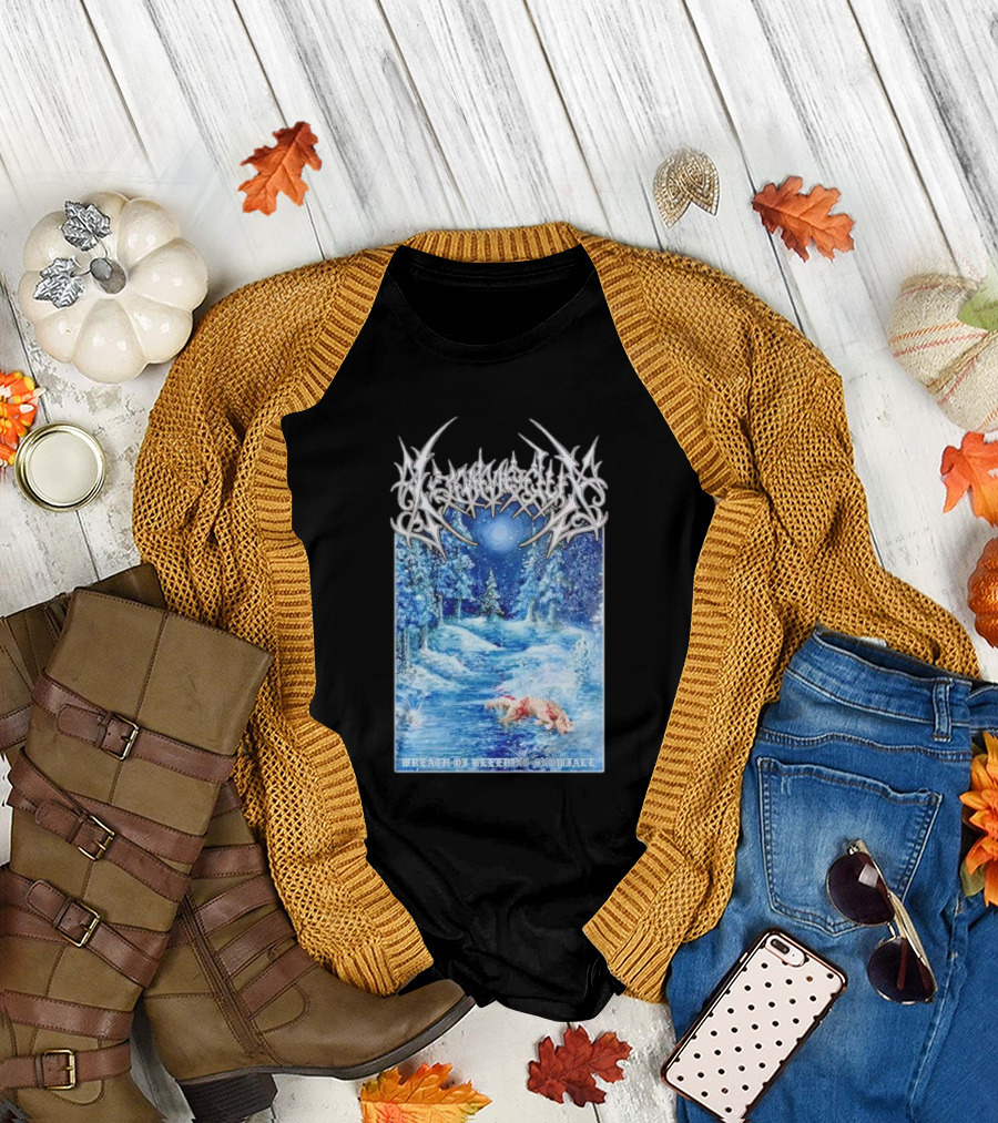 Kommodus Bleeding Snowfall Forest Scene Wreath T-Shirt
