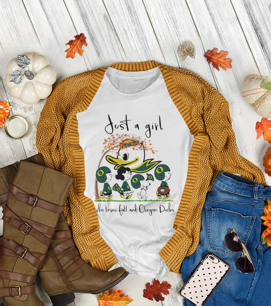 Just a Girl Who Loves Fall and Oregon Ducks Peanuts Characters T-Shirt