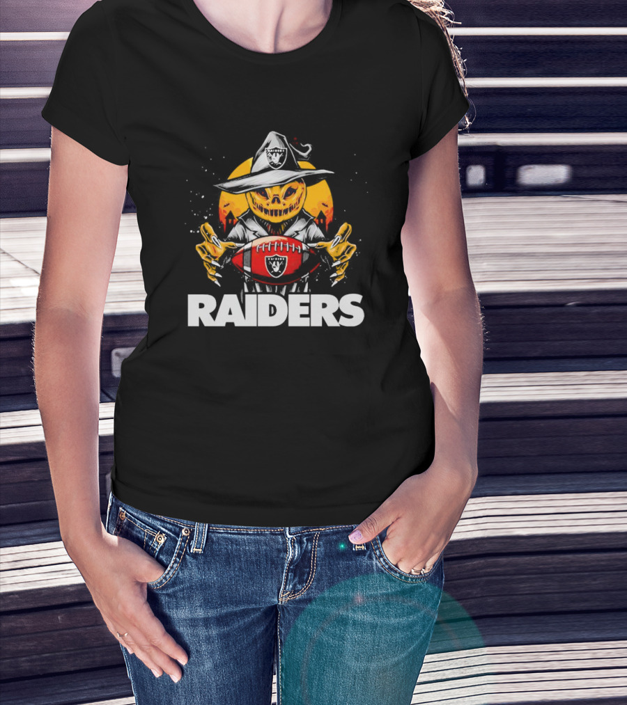 Las Vegas Raiders Halloween Pumpkin Witch Holding Football T-Shirt