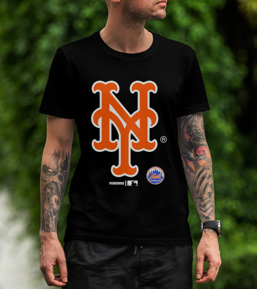 New York Mets MLB Pleasures Collaboration T-Shirt