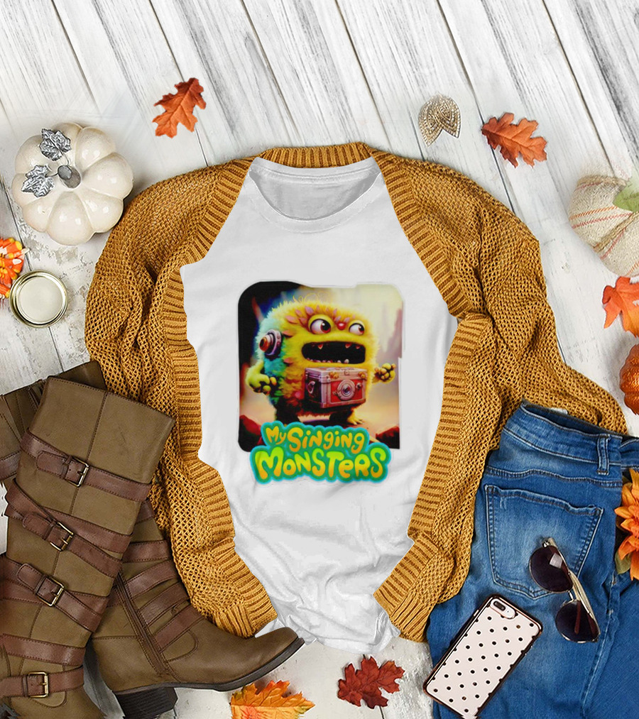 My Singing Monsters Colorful Furry Creature with Camera T-Shirt
