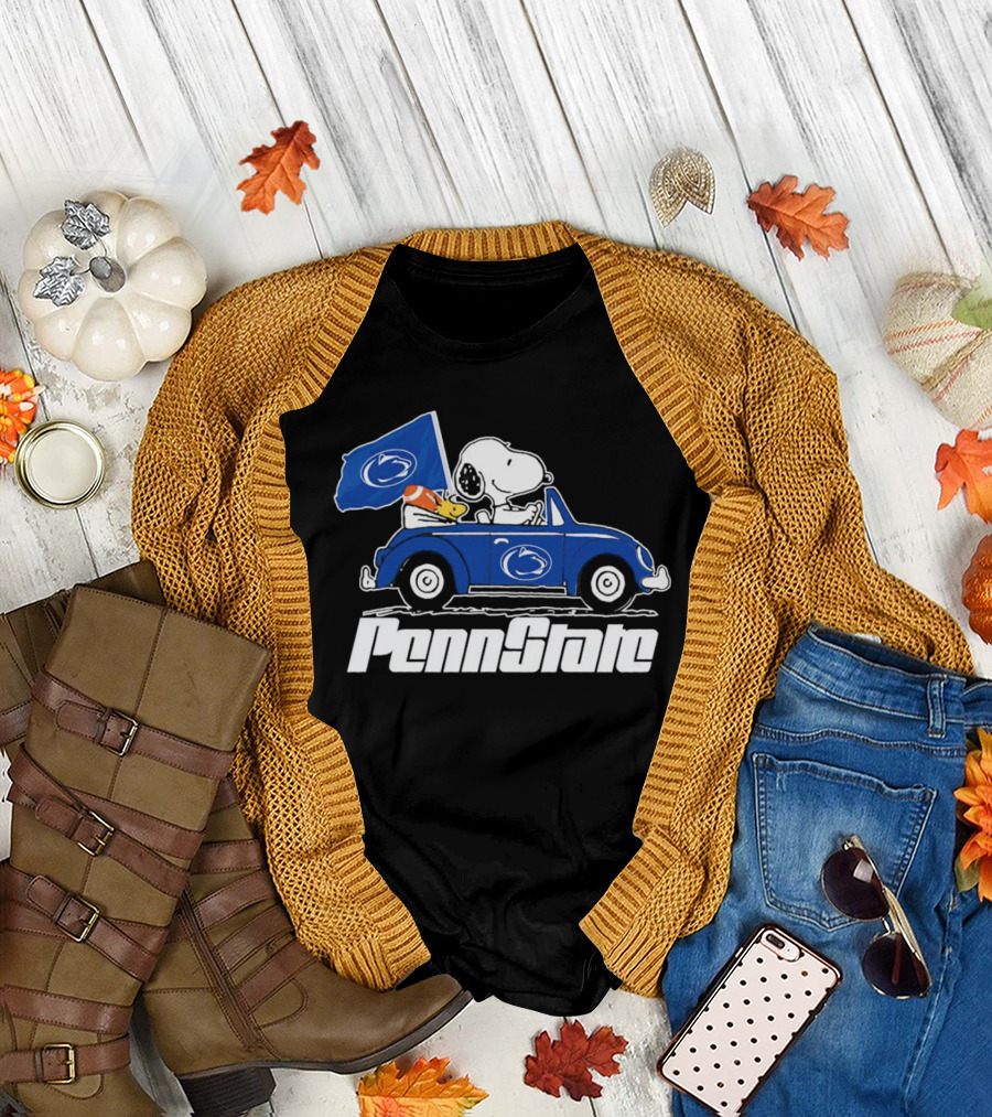 Snoopy and Woodstock Penn State Nittany Lions Driving Car with Flag T-Shirt