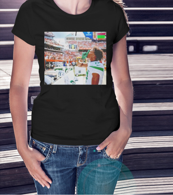 Trending Garrett Wilson Shhh Football Silence T-Shirt