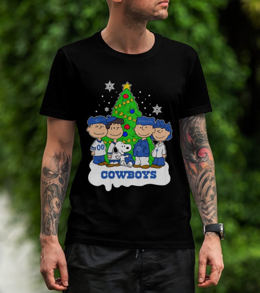 Peanuts Characters Dallas Cowboys Christmas Tree Cowboys T-Shirt