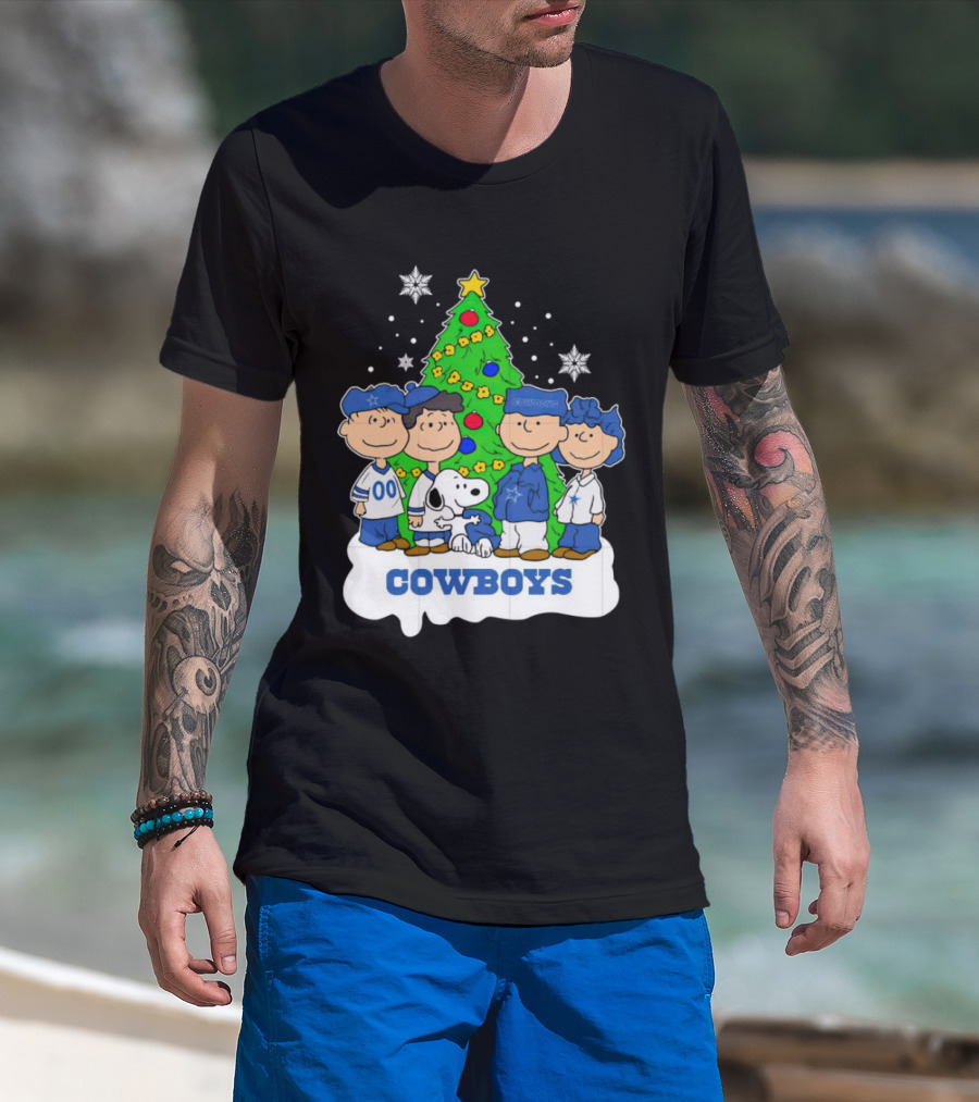 Peanuts Characters Dallas Cowboys Christmas Tree Cowboys T-Shirt
