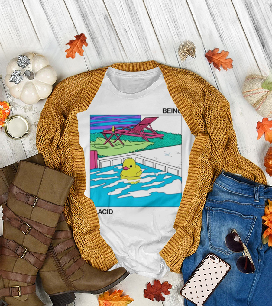 Being Placid Duck Pool Lounger Scene T-Shirt