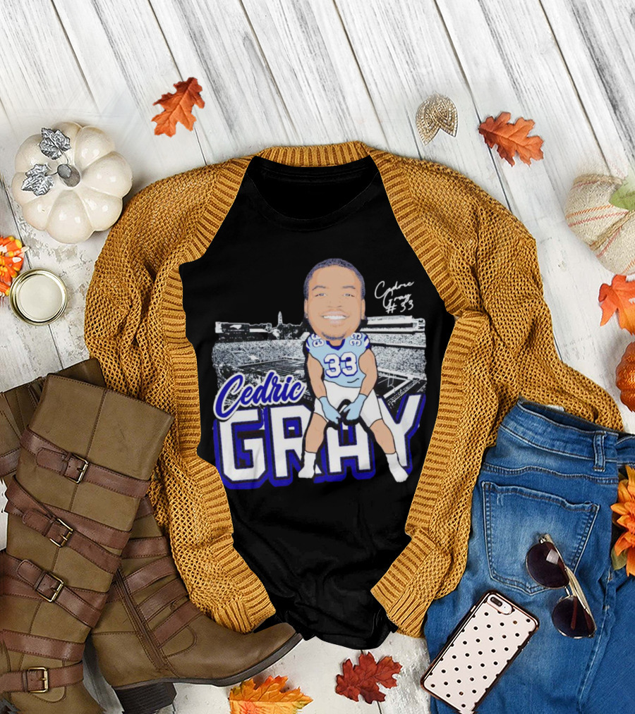 Cedric Gray #33 Caricature Football Stadium Signature T-Shirt