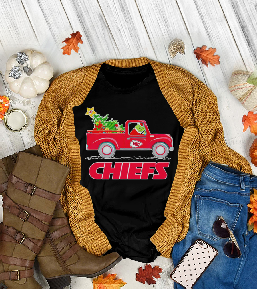 Grinch Driving Kansas City Chiefs Red Truck with Christmas Tree T-Shirt