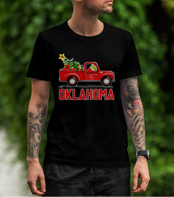 Grinch Driving Red Truck With Christmas Tree And Oklahoma Sooners T-Shirt