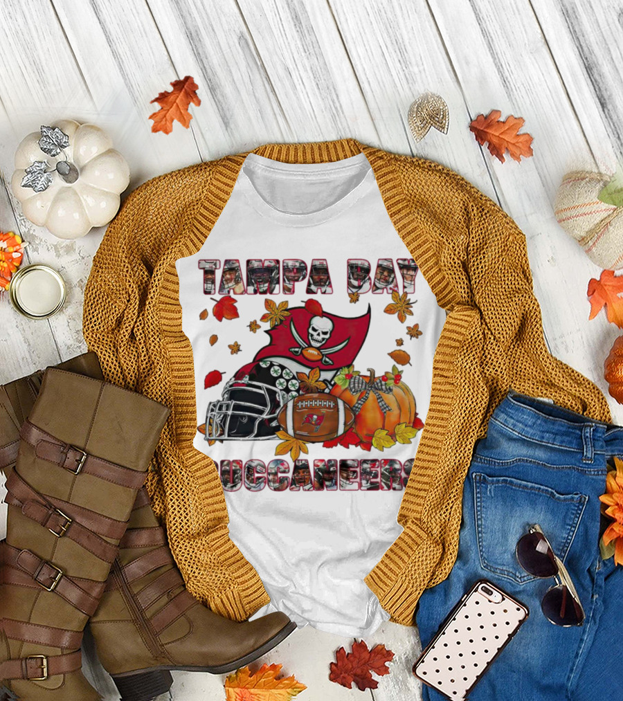Tampa Bay Buccaneers Helmet Pumpkin Fall Football Leaves T-Shirt