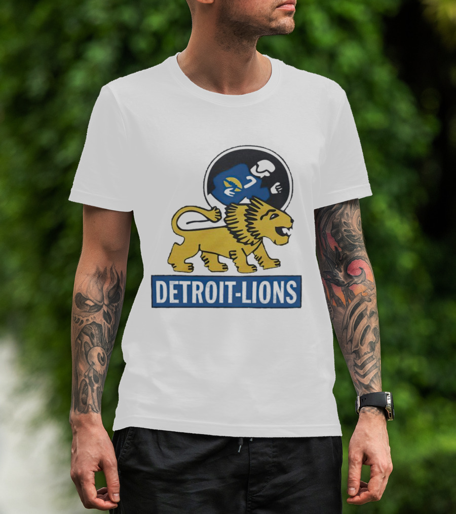 Detroit Lions 1952 Vintage Inspired Graphic With Classic Lion Emblem T-Shirt