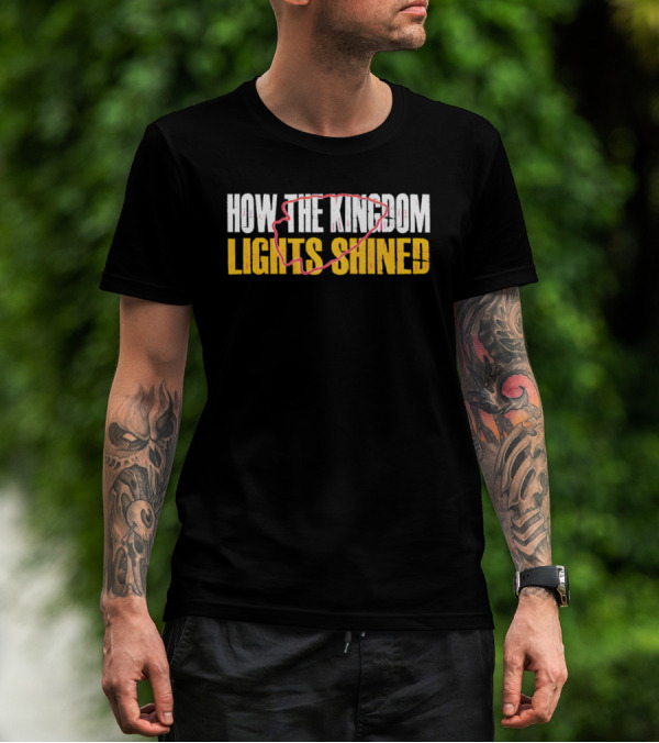 Kansas City How The Kingdom Lights Shined Football Red Circle Outline T-Shirt