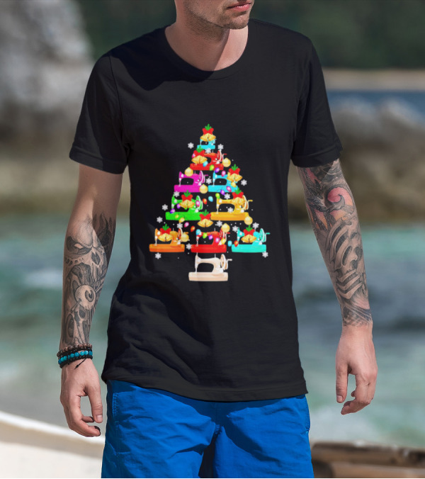 Quilt Sewing Lover Christmas Tree Sewing Machine Festive T-Shirt