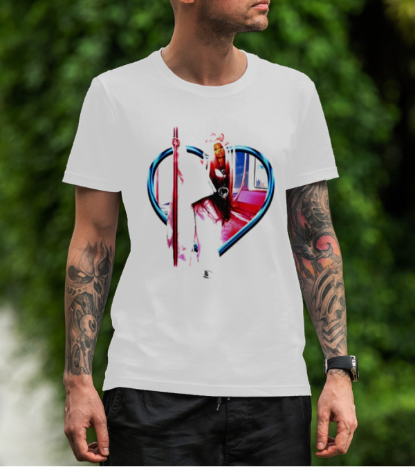 Nicki Heart Frame Neon T-Shirt