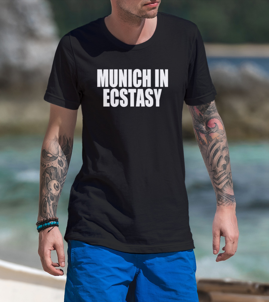 Munich In Ecstasy Football Fan Celebration T-Shirt