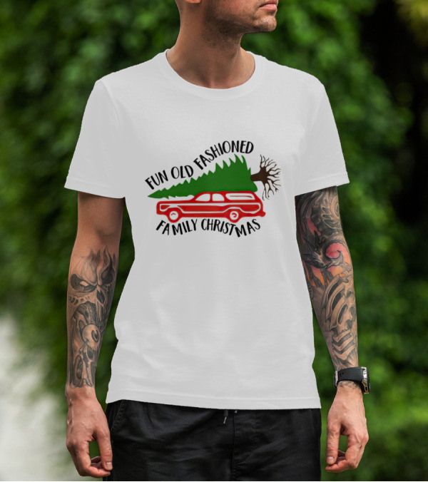 Fun Old Fashioned Family Christmas Station Wagon Tree Scene T-Shirt