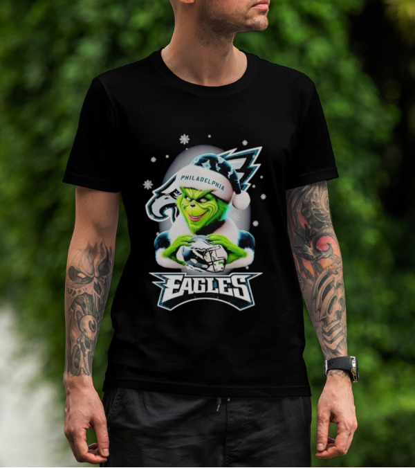 Philadelphia Eagles Grinch Christmas Snowflakes T-Shirt