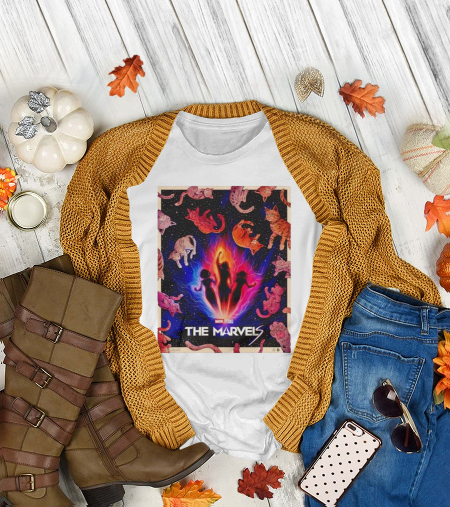 MARVEL STUDIOS THE MARVELS CATS IN SPACE T-Shirt