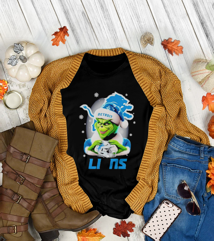 Grinch Loves Detroit Lions Christmas Holiday Football Magic T-Shirt