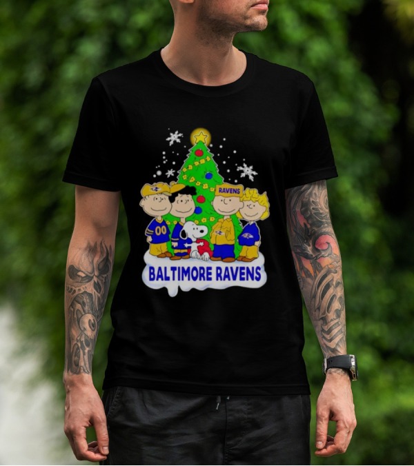 Baltimore Ravens Christmas Tree With Peanuts Characters T-Shirt