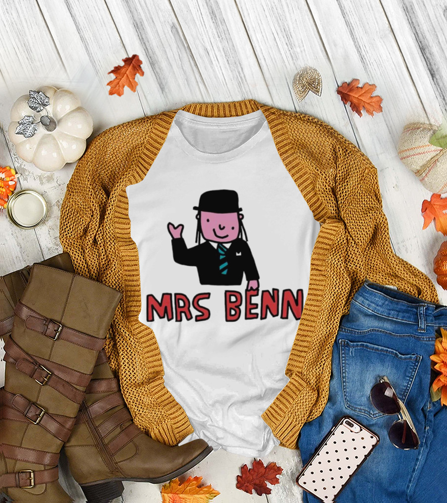 Mrs Benn Cartoon Character in Suit and Tie with Black Bowler Hat T-Shirt