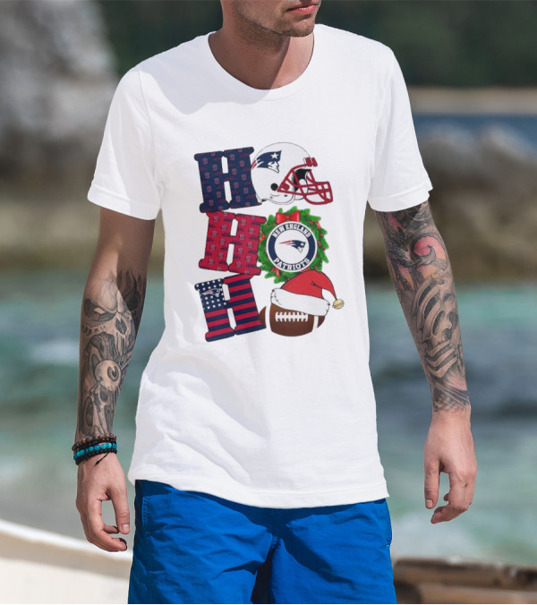 New England Patriots Ho Ho Ho Merry Christmas Football Helmet Wreath Santa Hat Football T-Shirt