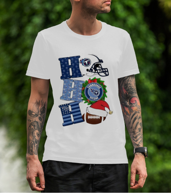 Tennessee Titans Ho Ho Ho Merry Christmas Football Helmet Santa Hat Wreath T-Shirt